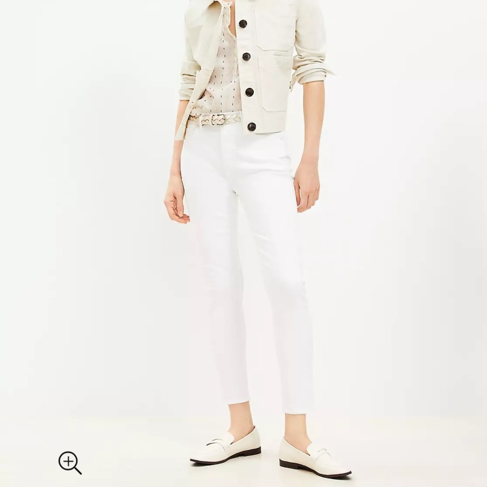 NWT Loft Mid Rise Skinny Jeans in White